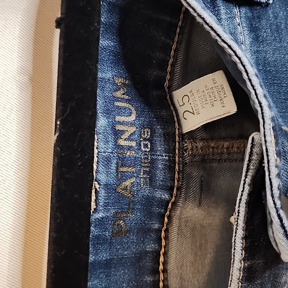 Chico's Platinum Skimmer Dark Wash Jeans - Picture 3 of 4